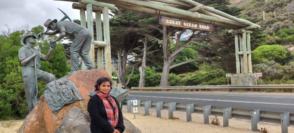 Bronze sculpture added on 75th anniversary of the Great Ocean Road
